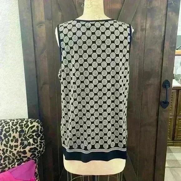 Liz Claiborne Medallion Print W/Gold Loop Detail Size Large - Picture 2 of 7